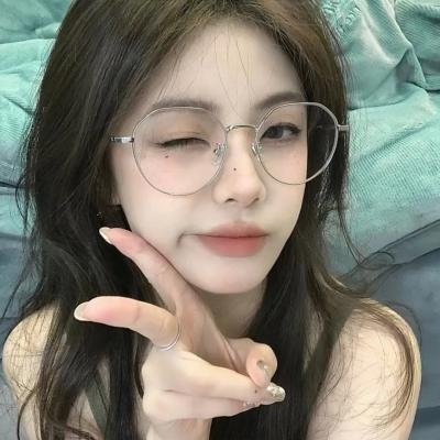 瓦尔特雷比亚假日 在线观看封面